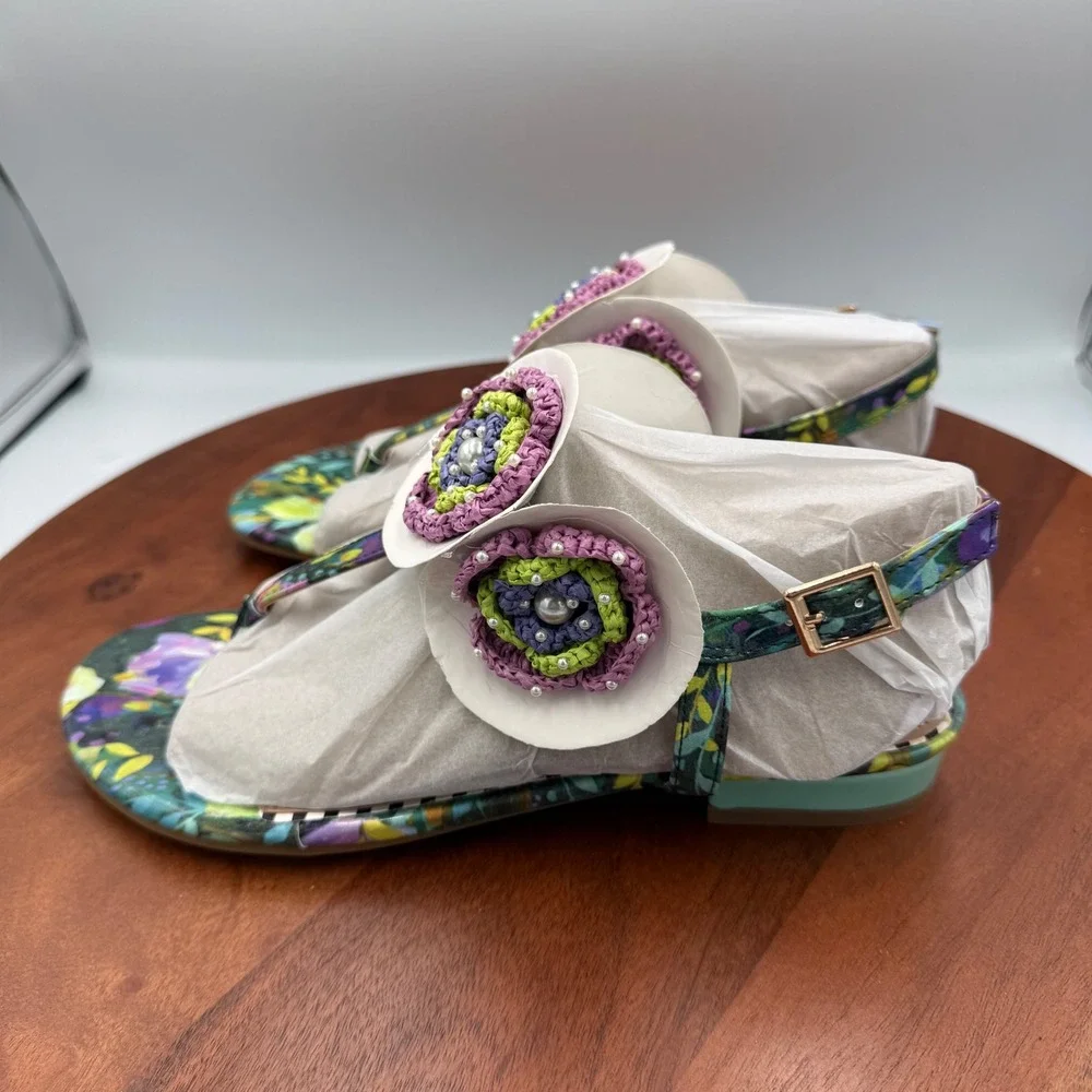 Betsey Johnson Cindii Floral Crochet Flower Pearl Flat Sandals Bright Multi Sz.8 - Picture 4 of 13